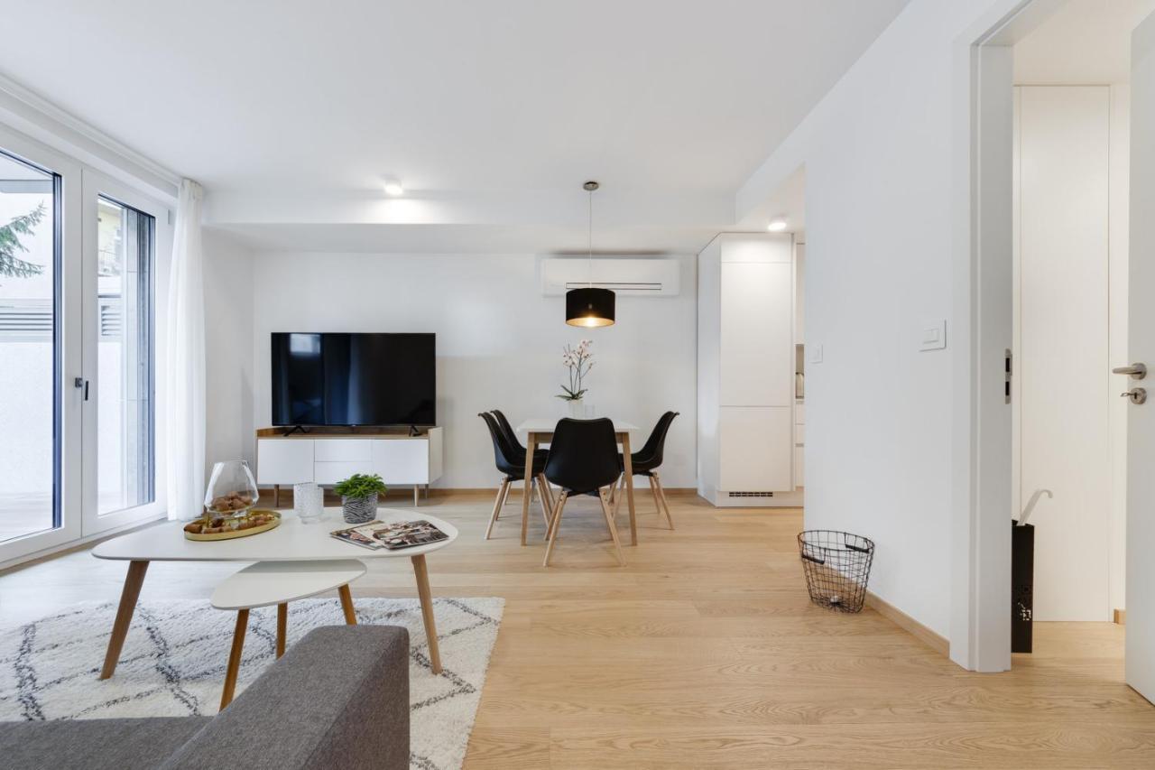 Appartement With Private Garage Ljubljana