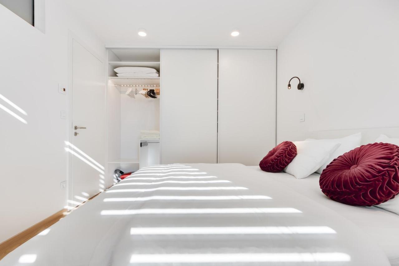 Appartement With Private Garage *